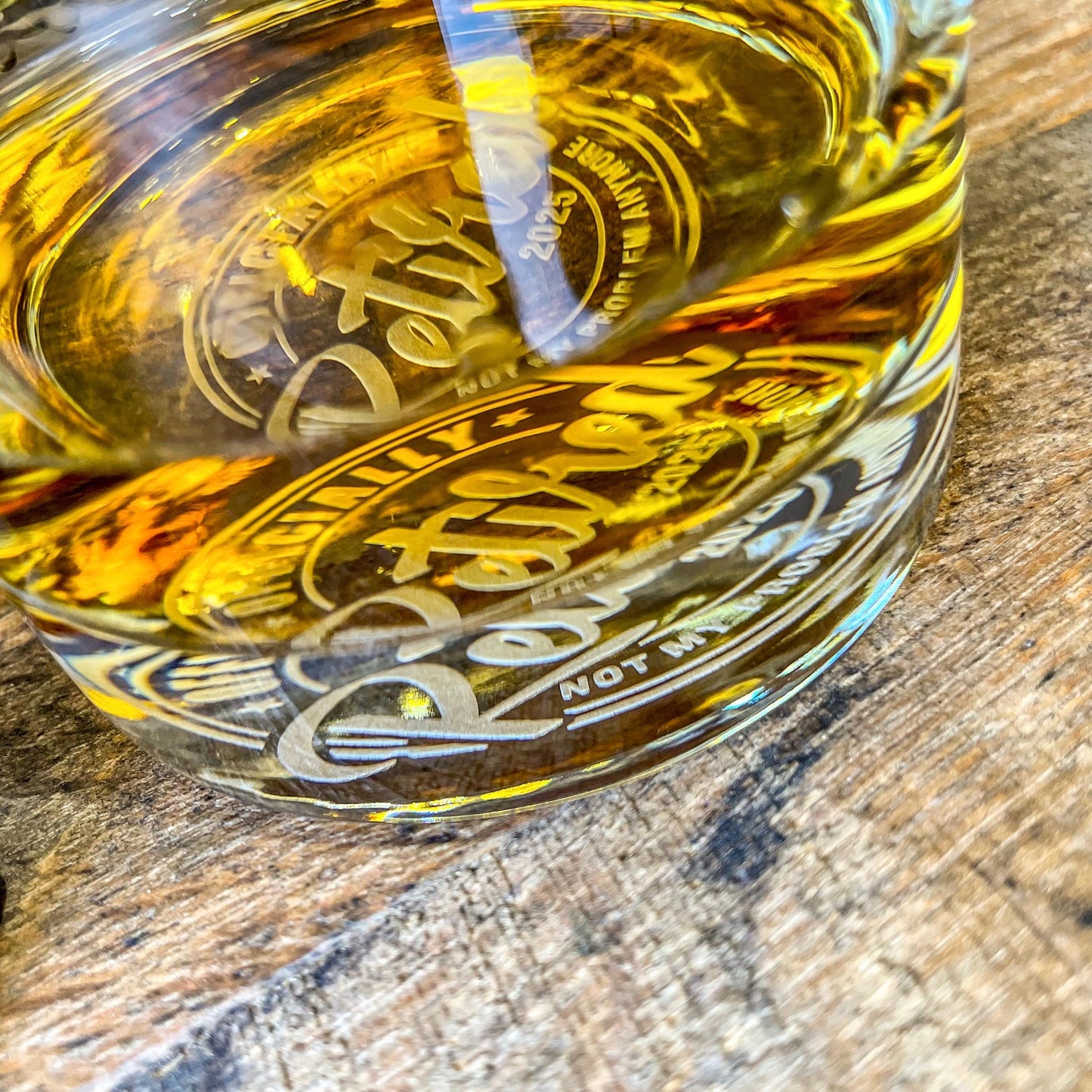 Custom Retirement Whiskey Glass | Retirement Gift | Boss Gift | Whiskey Glasses | Gift for Dad | Friend Gift | Gift for Men | Officially Retired