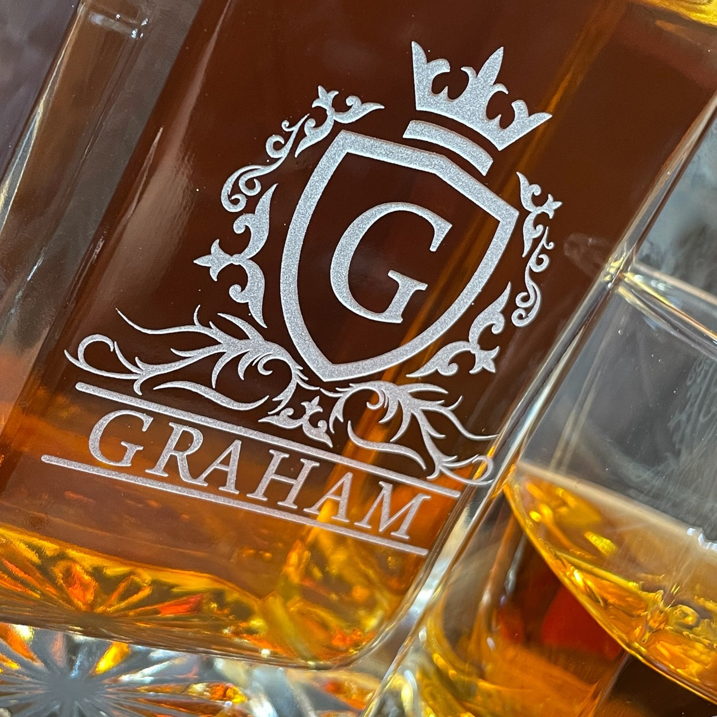 Monogrammed Whiskey Decanter Set β Custom Engraved Bourbon Glass Gift for Him, Groomsmen, or Home Bar