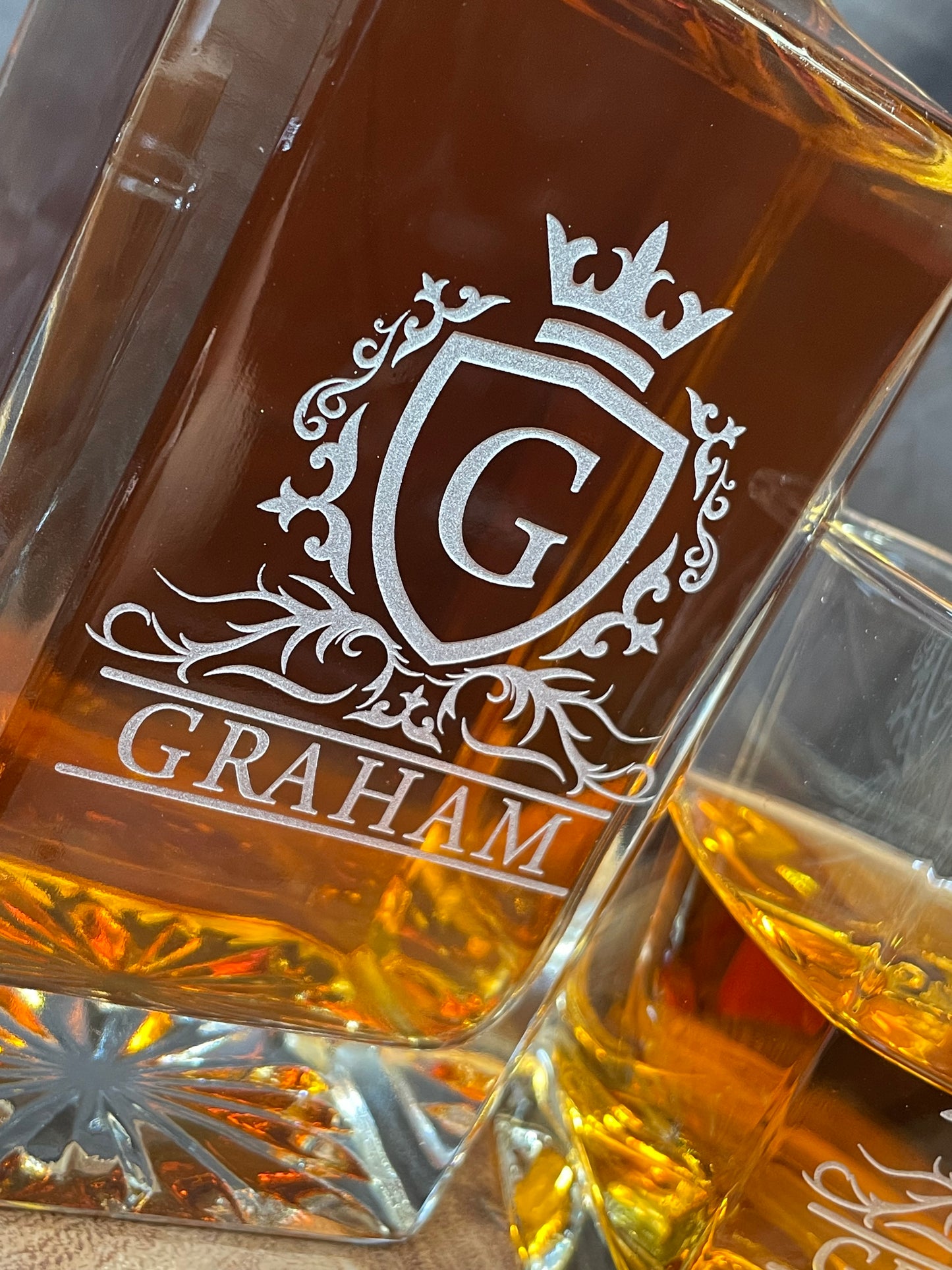 Monogrammed Whiskey Decanter Set β Custom Engraved Bourbon Glass Gift for Him, Groomsmen, or Home Bar
