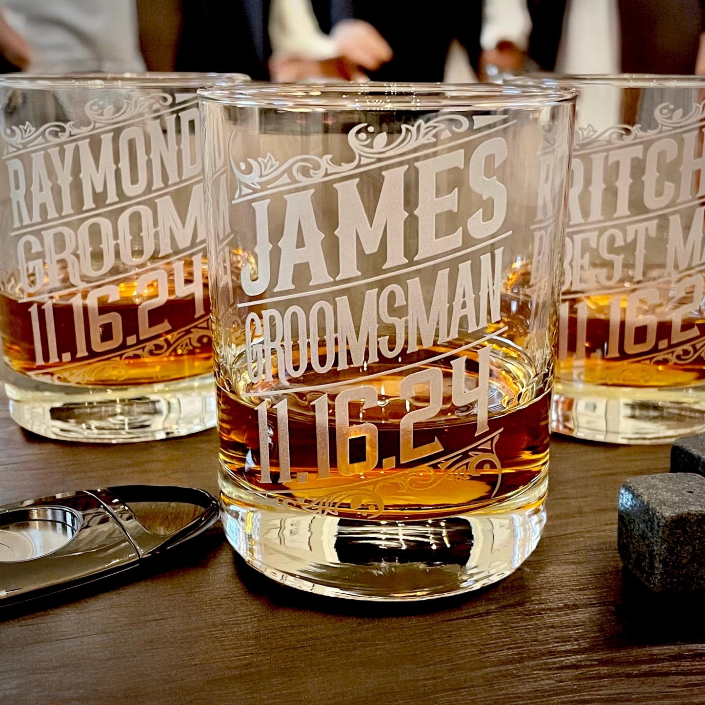 Custom Groomsmen Whiskey Glasses / Engraved Wedding Glasses / Groomsman Gift / Best Man Bourbon Glasses / Grooms Gifts/ Valentine's Day Gift / Valentine's Day Gift