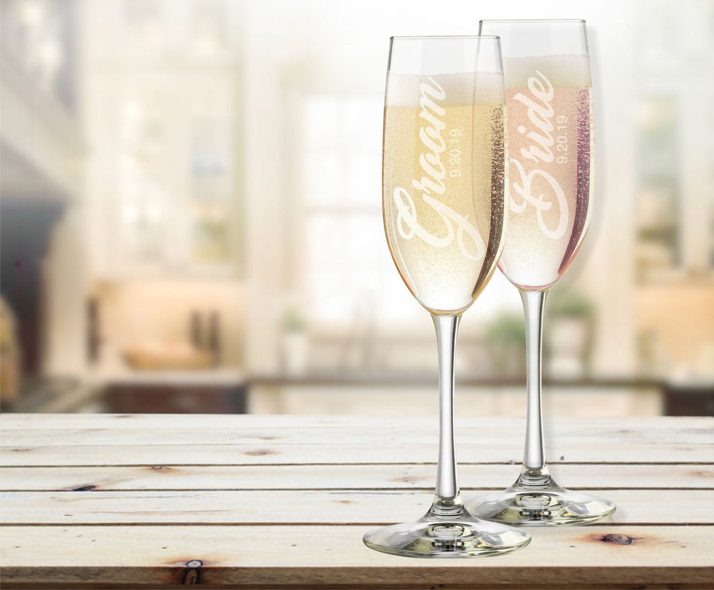 Bride & Groom Personalized Champagne Flutes Set of 2 / Father's Day Gift / Valentine's Day Gift