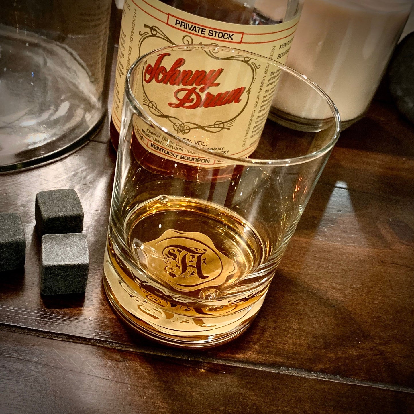 Monogrammed Whiskey Glasses Set Wax Seal Gothic Stamp / Father's Day Gift / Valentine's Day Gift