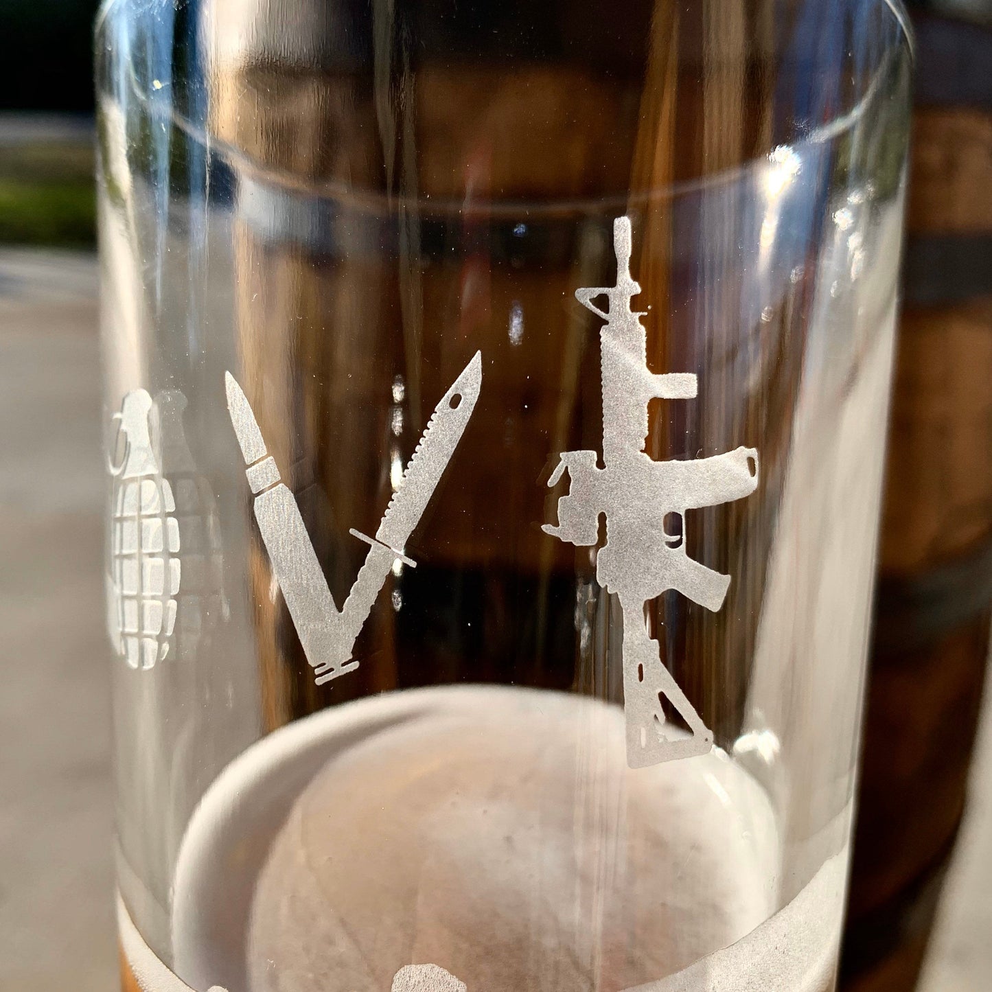 Gun Love Weapon Love Art Pint Glass / Father's Day Gift
