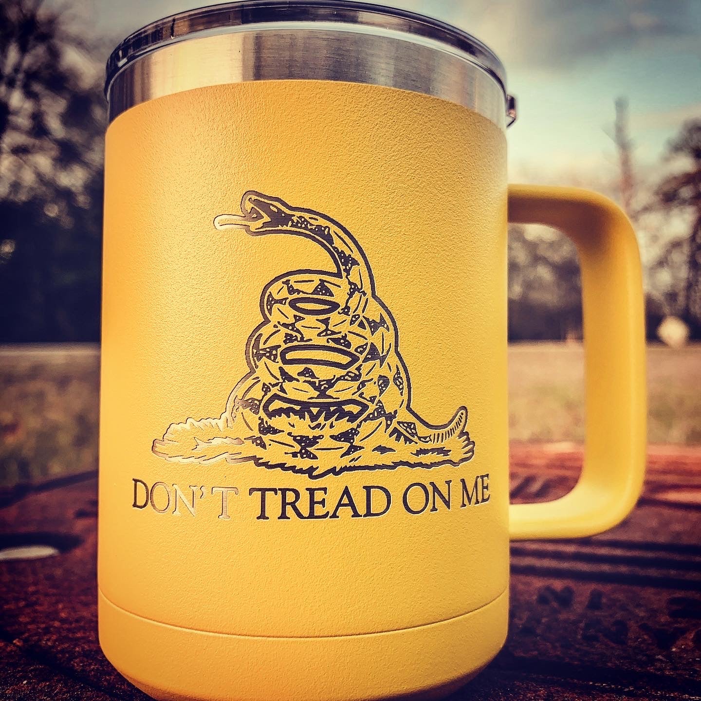 Don't Tread On Me Laser Etched Insulated Coffee Cup Tumbler / Father's Day Gift / Valentine's Day Gift