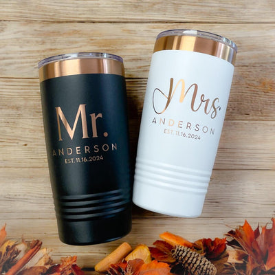 Mr and Mrs Tumblers Tumbler Set / Laser Etched Tumblers / His and Hers Gift / Wedding Tumblers / Personalized Tumblers with Slider Lids