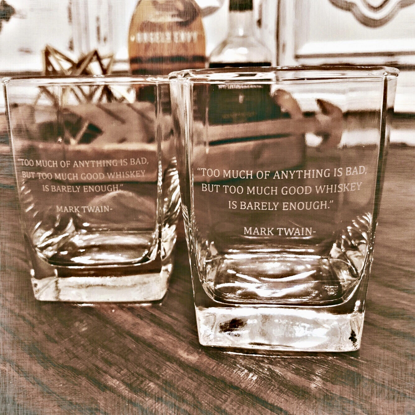 Mark Twain Quote Whiskey Glass / Father's Day Gift / Valentine's Day Gift