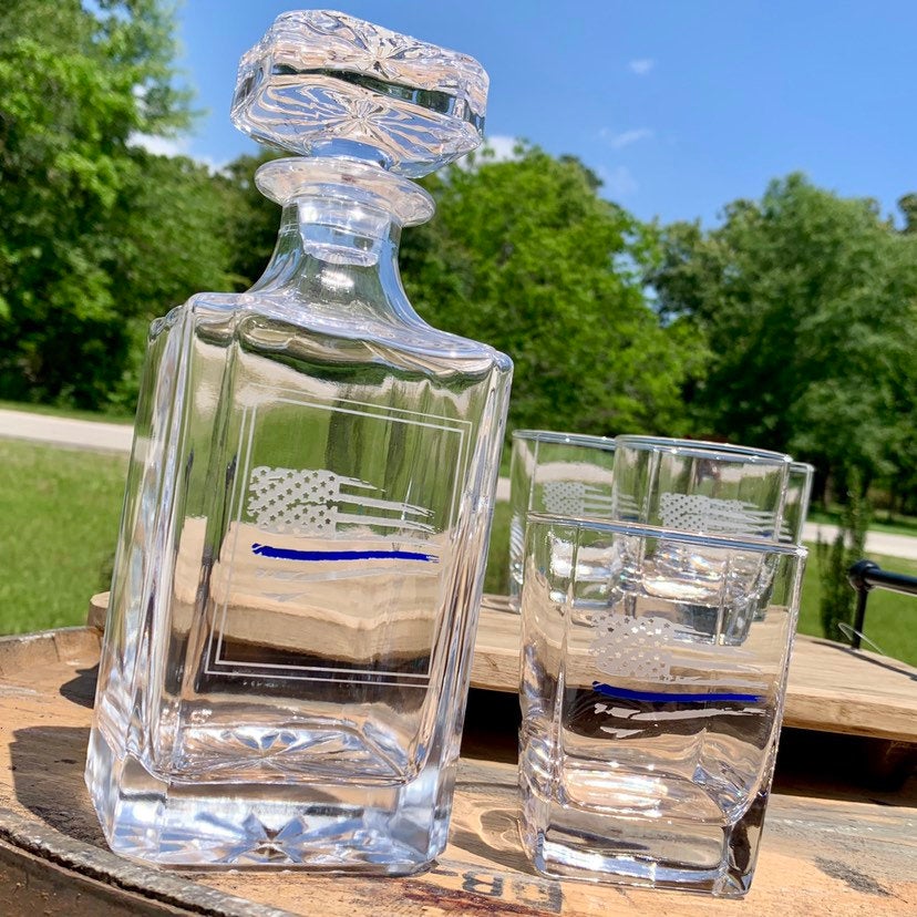 Thin Blue Line Distressed Flag Engraved Whiskey Decanter or Decanter Set (Can be Personalized)    / Father's Day Gift / Valentine's Day Gift