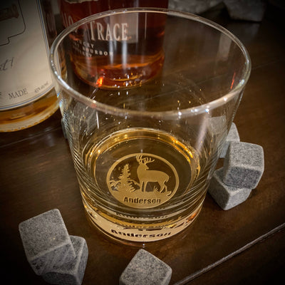 Buck Scene Personalized Whiskey Glass / Valentine's Day Gift