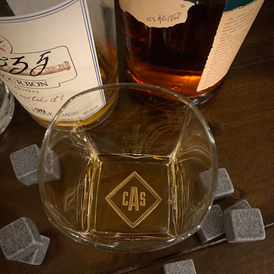 Monogrammed Whiskey Glasses Set  Diamond Monogram    / Valentine's Day Gift