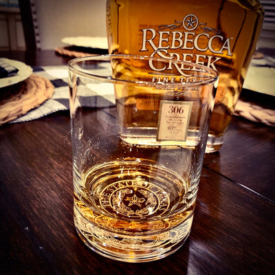 Texas State Seal Bottom Whiskey Glass Set    / Christmas Gift