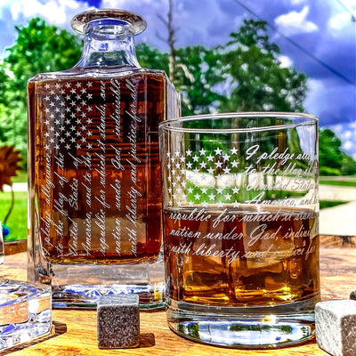 Pledge of Allegiance American Flag  Wrapped Pledge of Allegiance Glass  Engraved Whiskey Decanter or Decanter Set of 3    / Christmas Gift