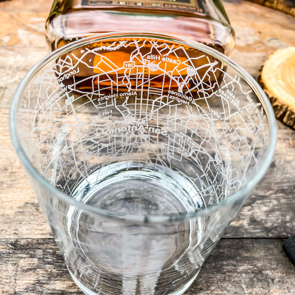 San Antonio City Map Whiskey Glass 360 Engraved (13.5 oz) / Father's D